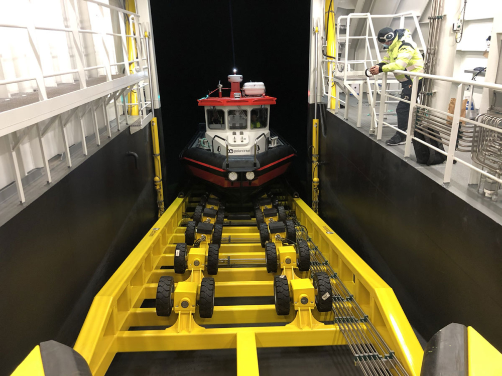 Vestdavit’s newly developed Slipway / Stern Ramp system represents a forward-thinking solution designed to support the efficient launch and recovery of manned and unmanned crafts at the stern.